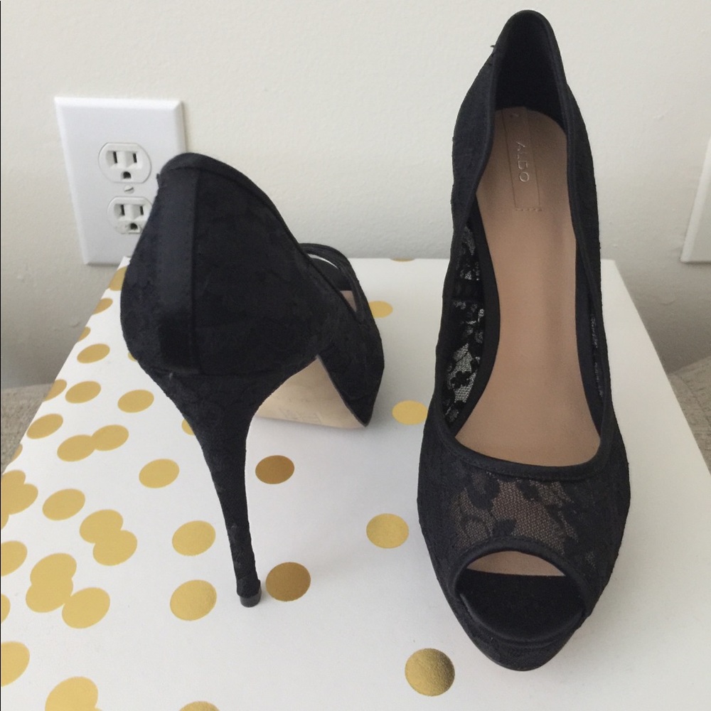Aldo sexy black lace high heels.